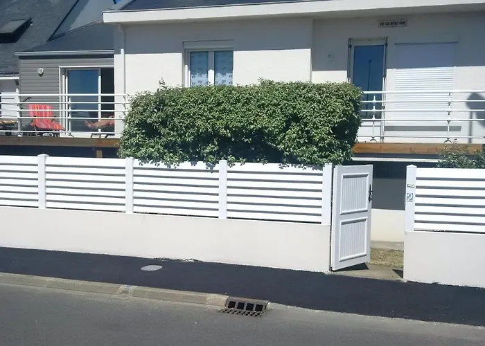 53 M2 En Rdc Maison, Jardin, A 50 M Lägenhet *